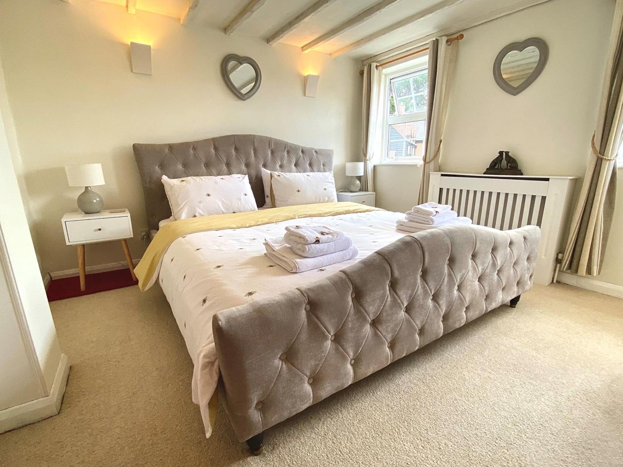 Bumblebee Cottage - Cosy Cottage In Area Of Outstanding Natural Beauty Hemel Hempstead Exteriör bild